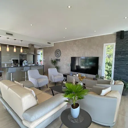 度假居 Superb Modern - Sea View Pool 尼斯