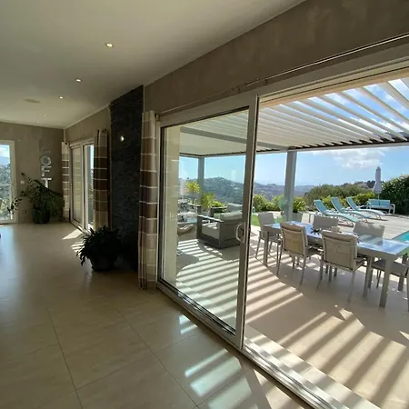 Superb Modern - Sea View Pool 度假居 尼斯
